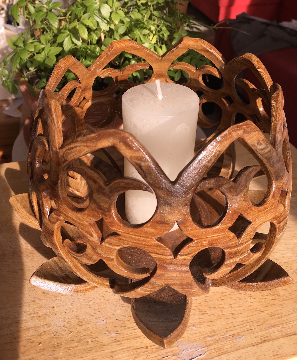 Kerzenhalter "Lotus" aus Agnihotra-Ton